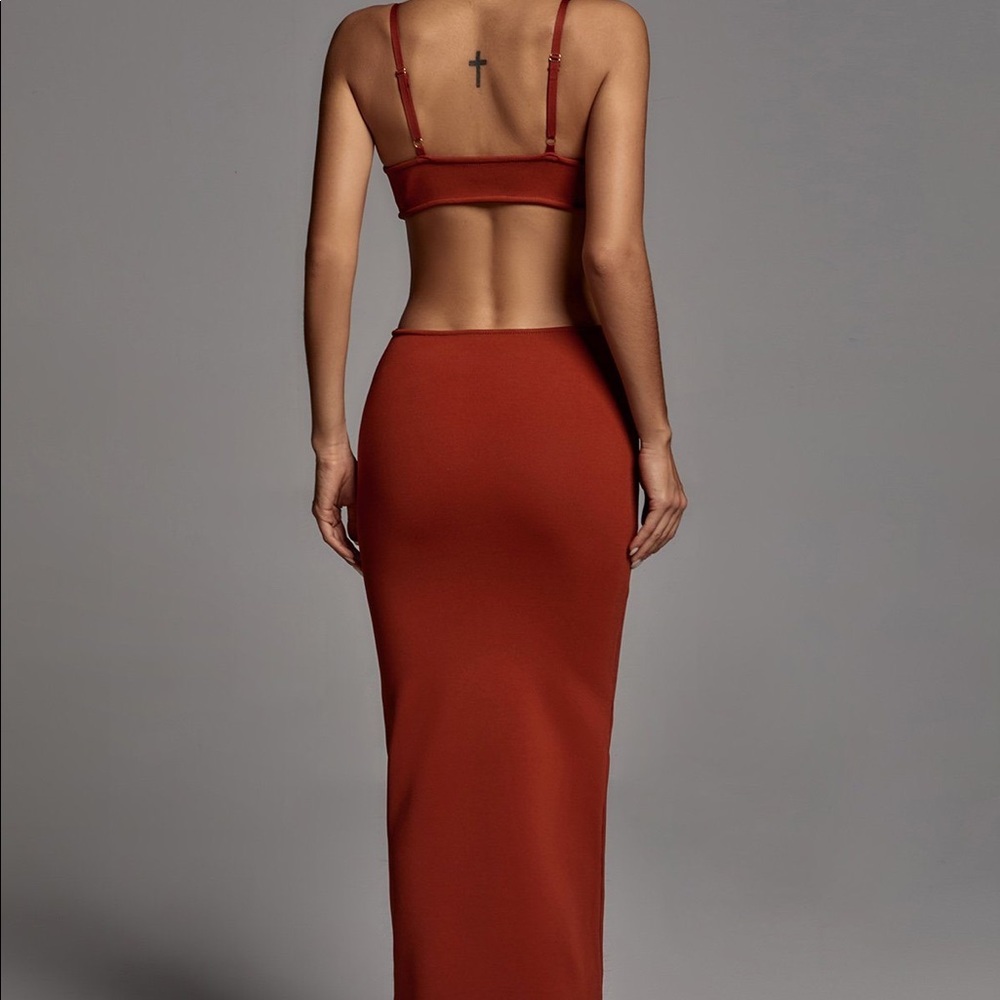 CUT OUT RUST AMBER MIDI DRESS XS - Picture 5 of 13
